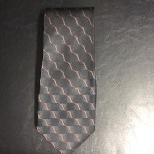 Tie